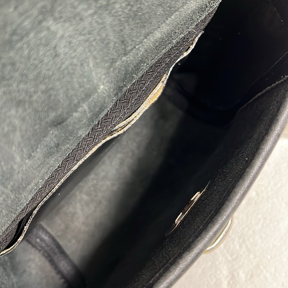 🦆 DOONEY & BOURKE AWL EAST WEST SMALL FLAP VINTAGE MODEL P191 BLACK CROSSBODY - Picture 8 of 12